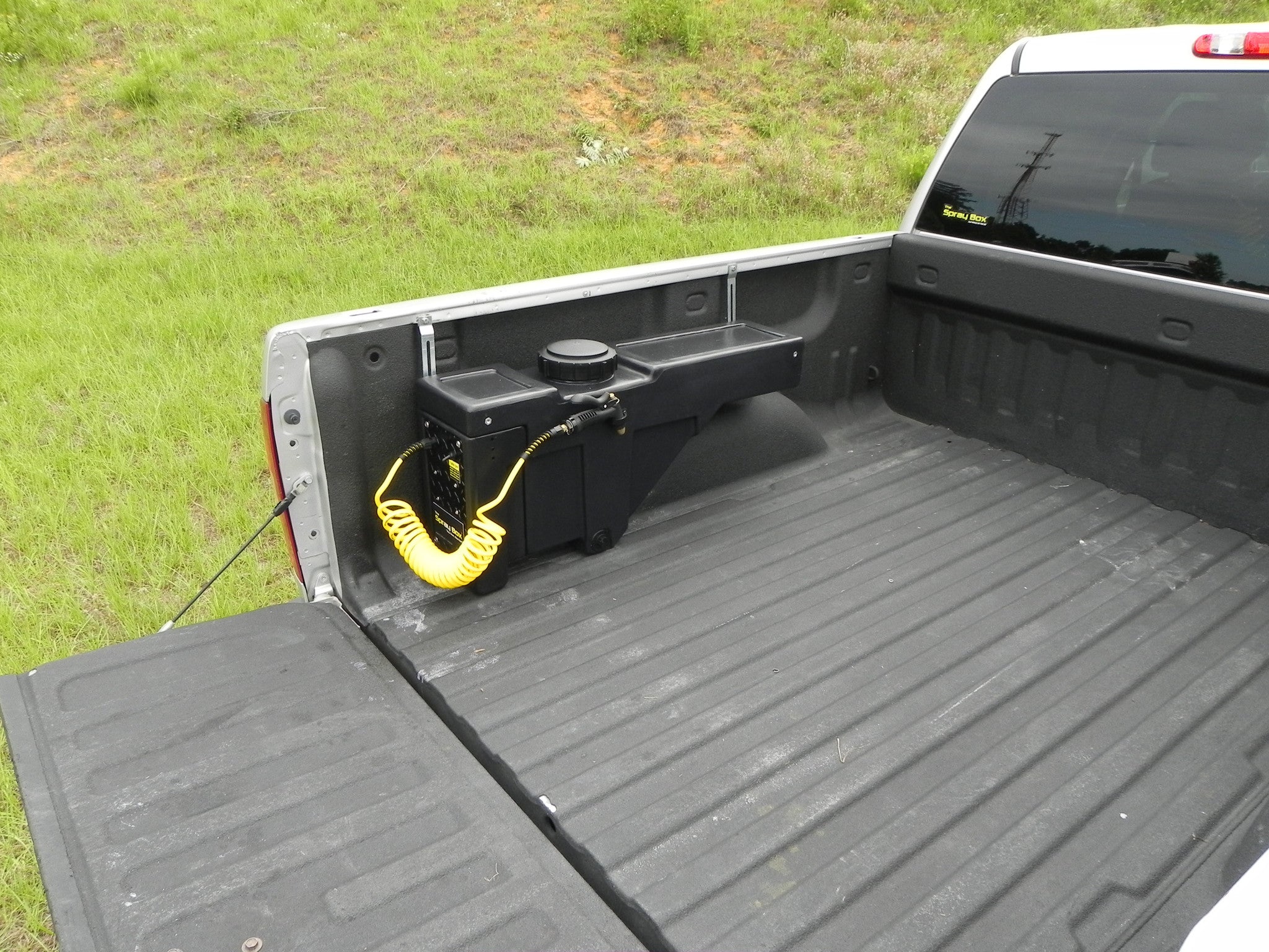 F2 Spray Box Base Model Spray Box (Black) – The Spray Box